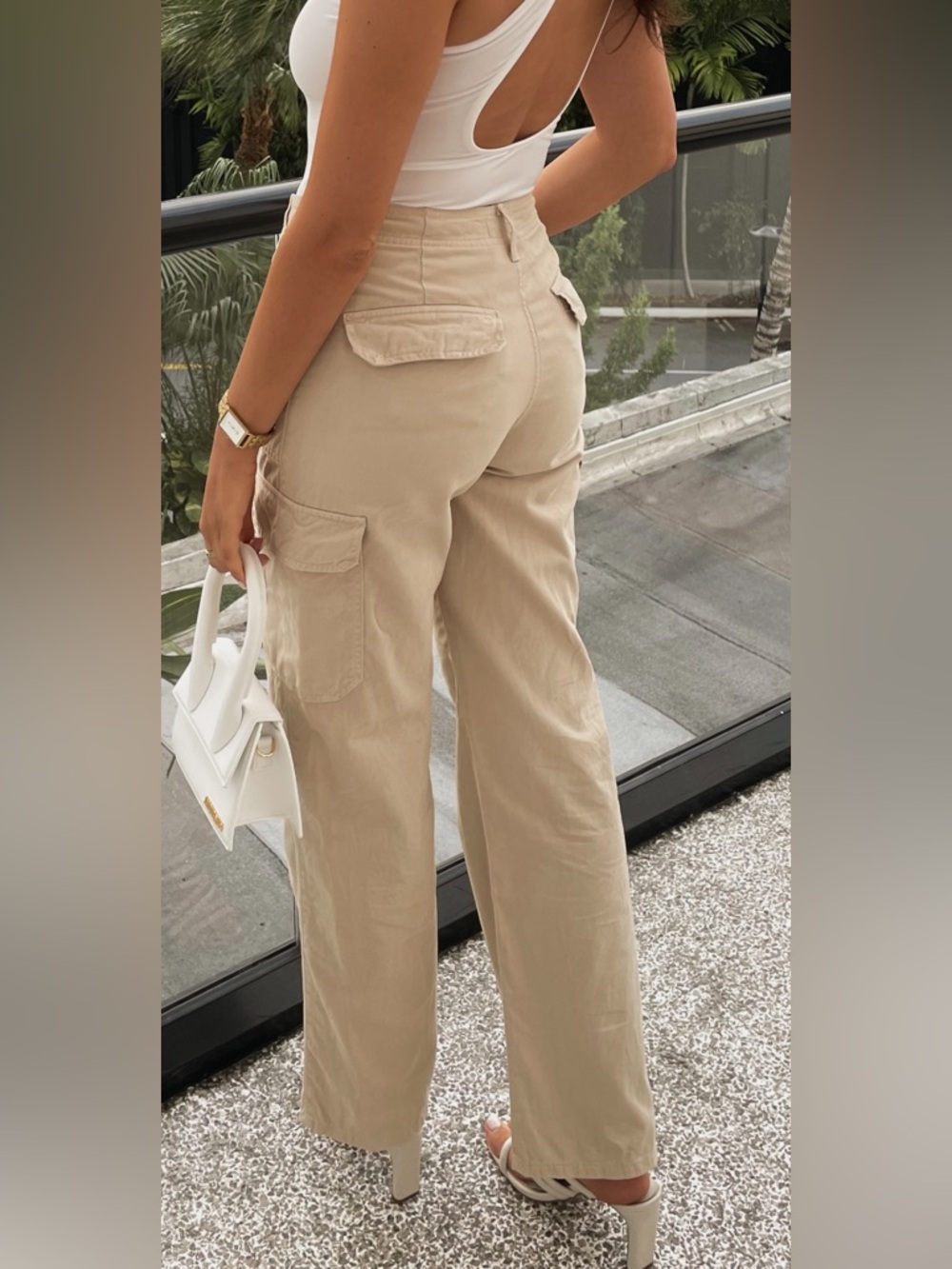 Zara Beige High-Rise Wide-Leg Cargo Pants